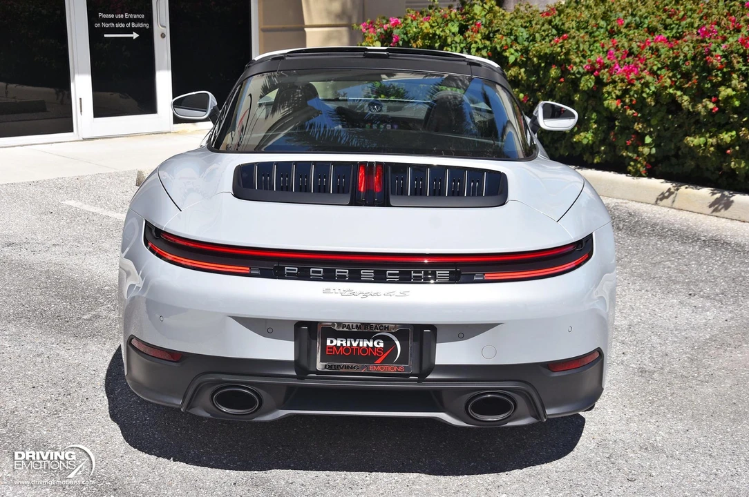 2026 Porsche 992 Carrera 4 - Image 24 of 31