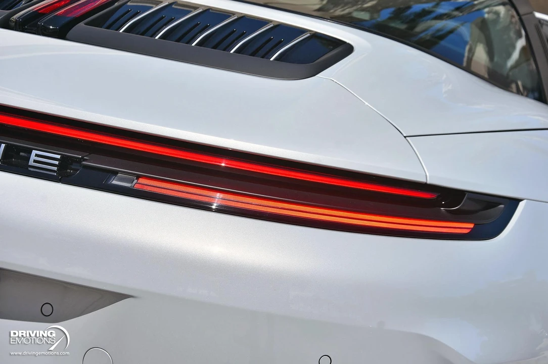 2026 Porsche 992 Carrera 4 - Image 27 of 31
