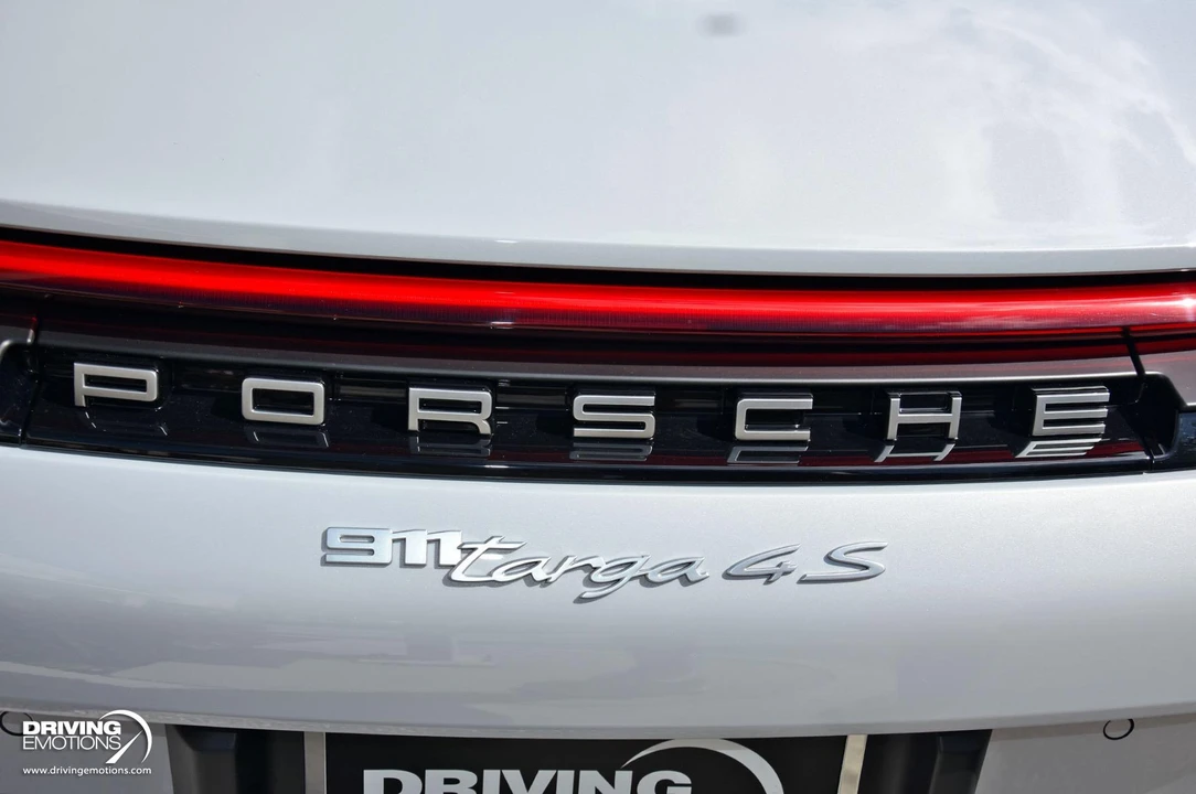 2026 Porsche 992 Carrera 4 - Image 29 of 31