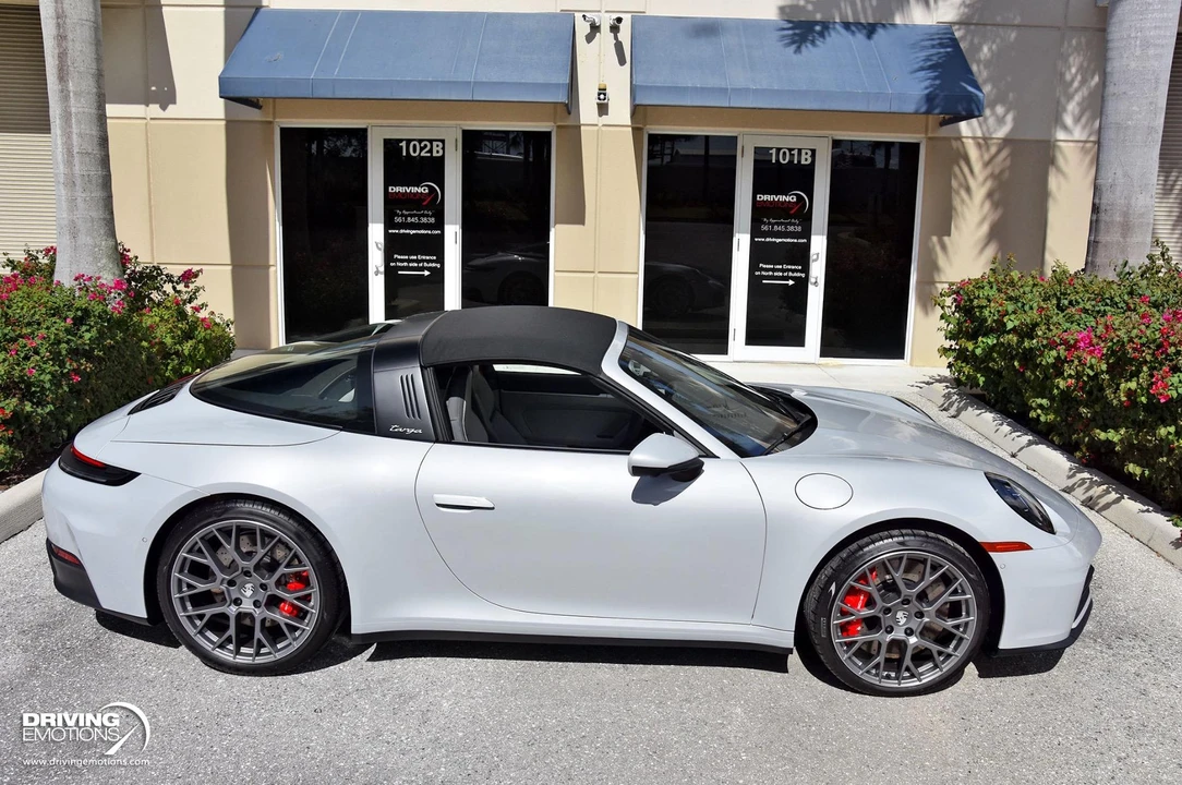 2026 Porsche 992 Carrera 4 - Image 9 of 31