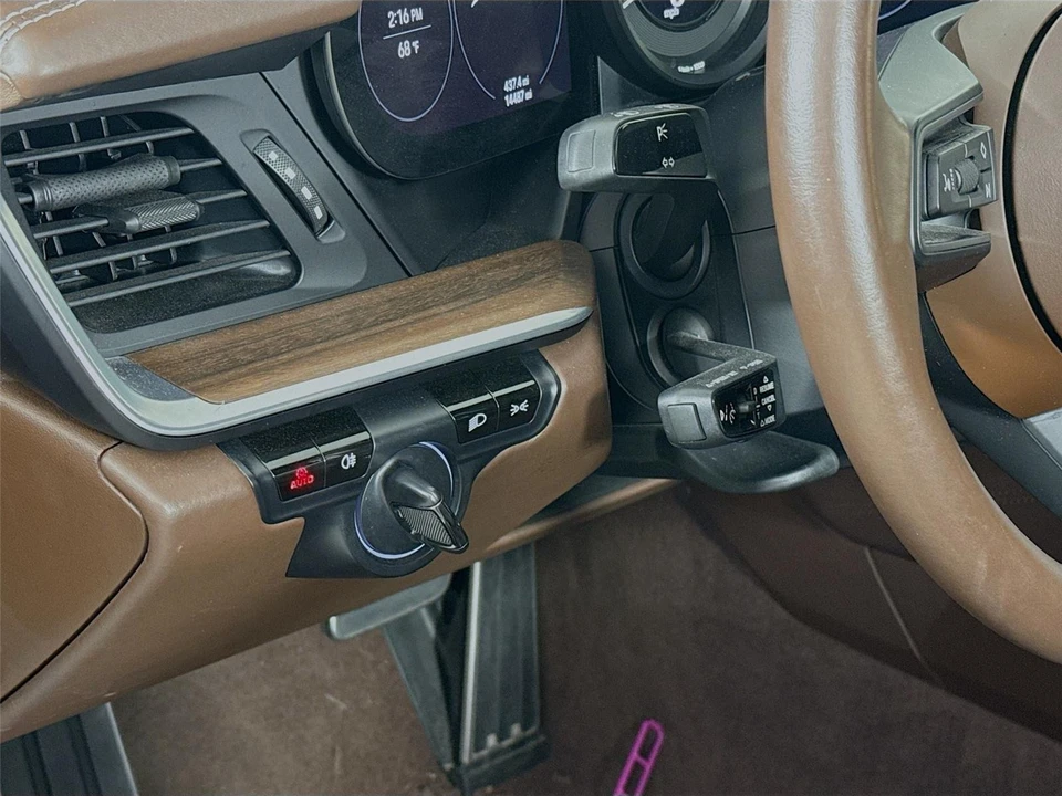 2020 Porsche 992 Carrera 4 - Image 7 of 15