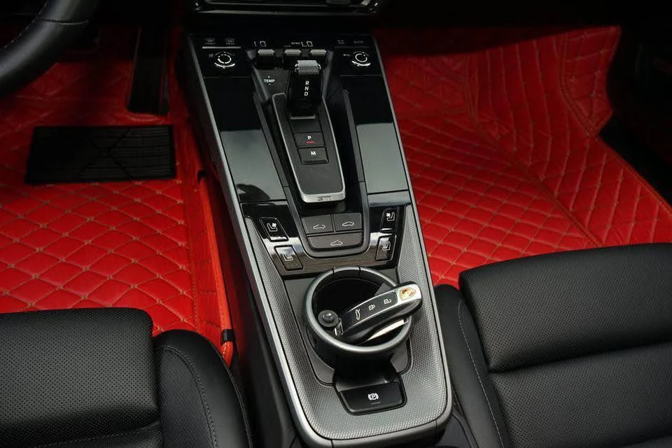 2020 Porsche 992 Carrera 4S - Image 12 of 17