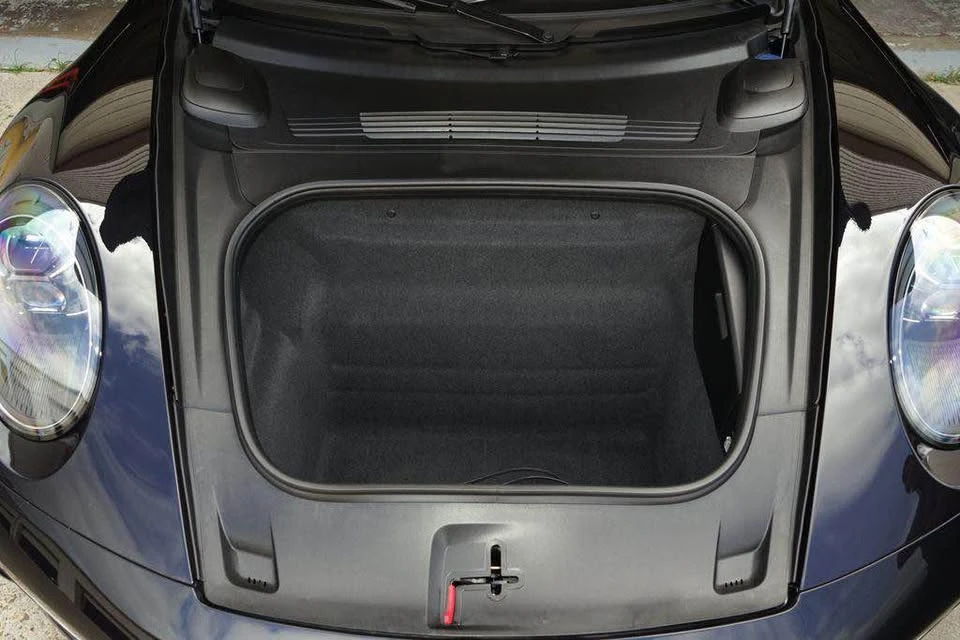 2020 Porsche 992 Carrera 4S - Image 16 of 17