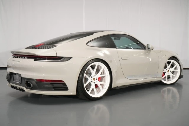 2020 Porsche 992 Carrera 4S - Image 23 of 31