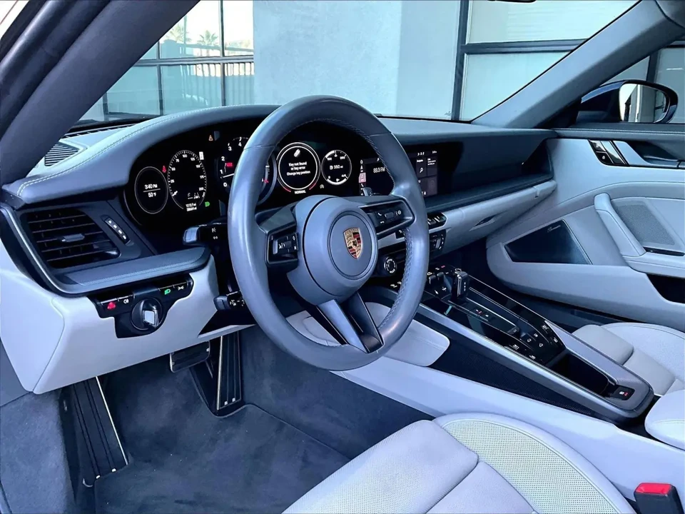 2020 Porsche 992 Carrera 4S - Image 4 of 12