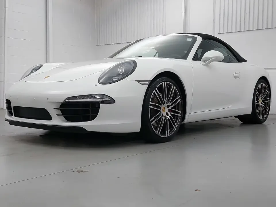 2020 Porsche 992 Carrera 4S - Image 8 of 9