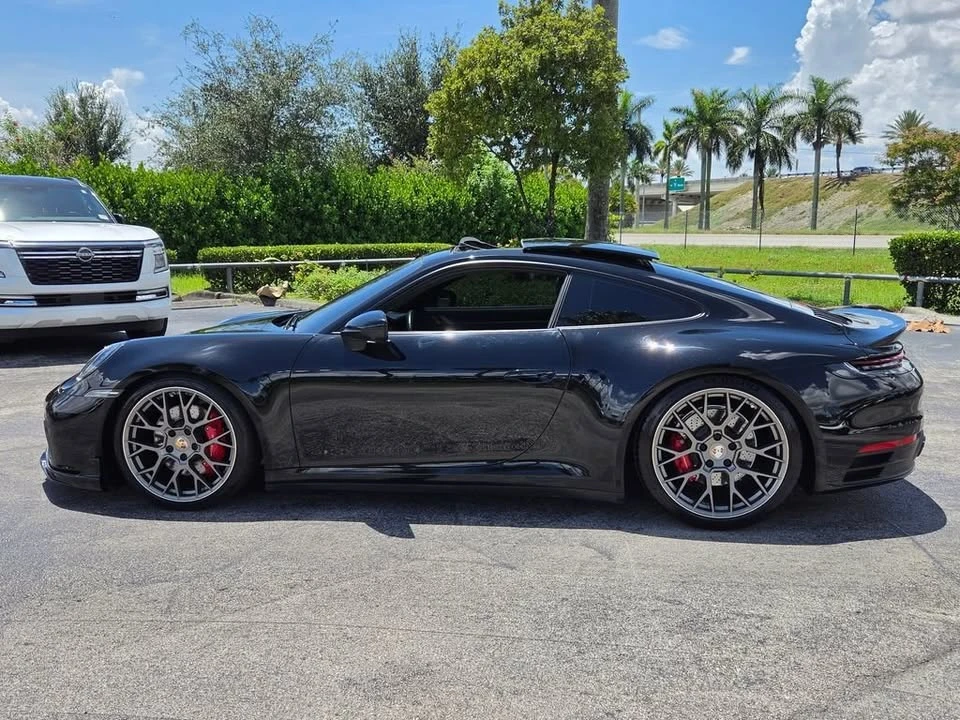2020 Porsche 992 Carrera 4S - Image 16 of 19