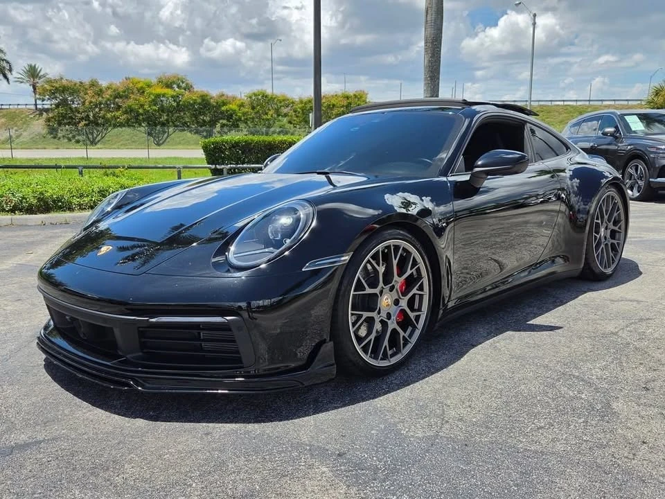 2020 Porsche 992 Carrera 4S - Image 17 of 19
