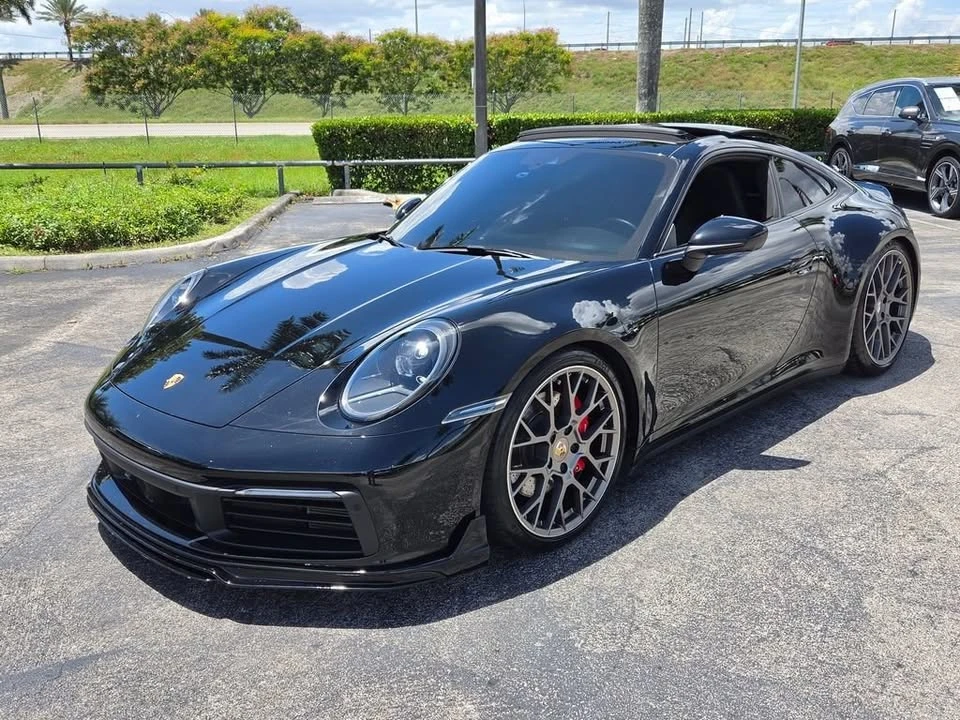 2020 Porsche 992 Carrera 4S - Image 12 of 15
