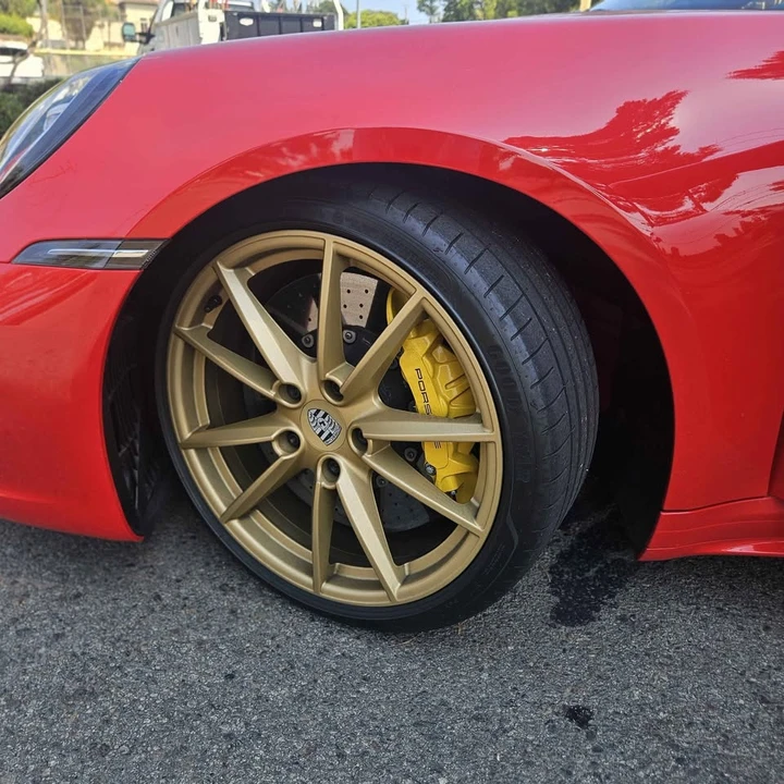 2020 Porsche 992 Carrera 4S - Image 14 of 18
