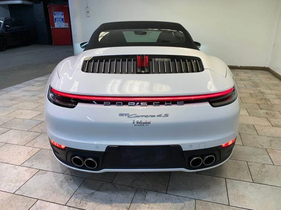 2020 Porsche 992 Carrera 4S - Image 6 of 20