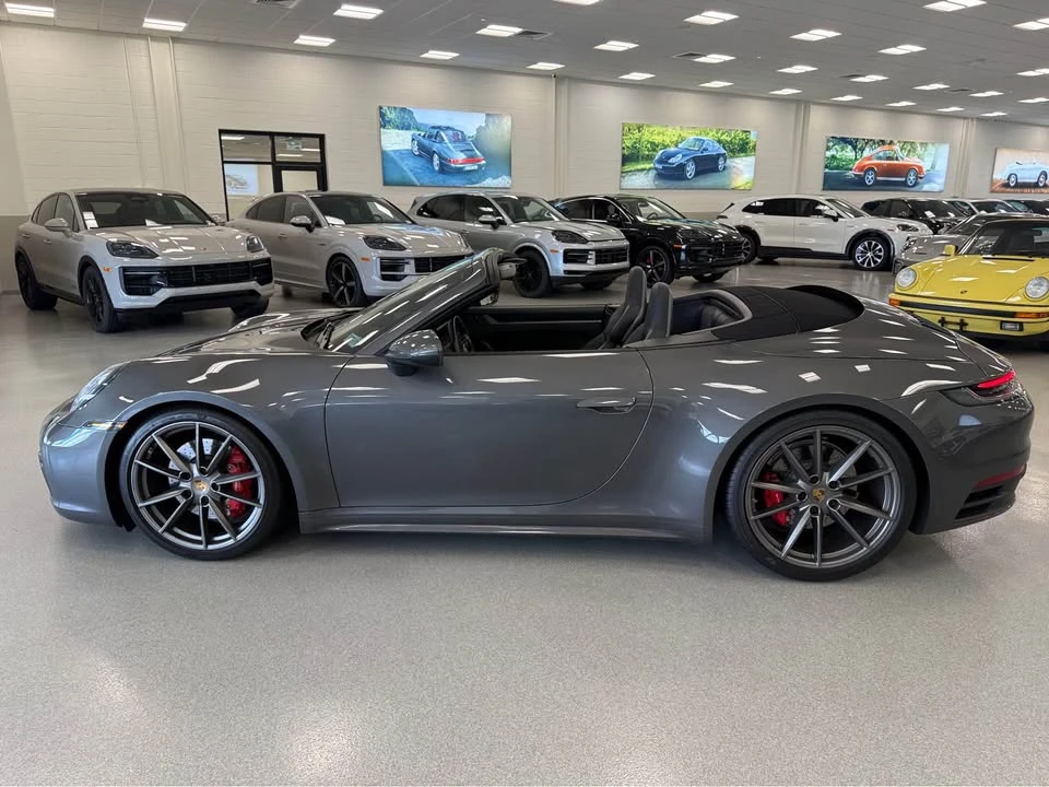 2020 Porsche 992 Carrera 4S - Image 12 of 17