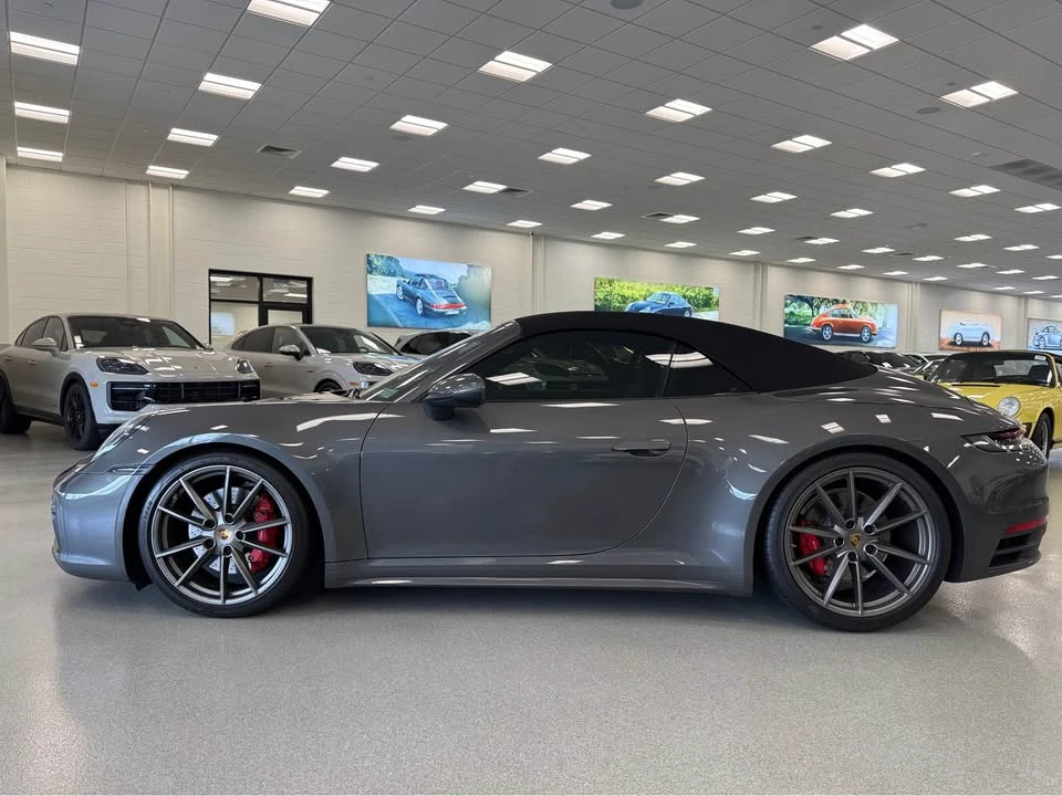 2020 Porsche 992 Carrera 4S - Image 6 of 17