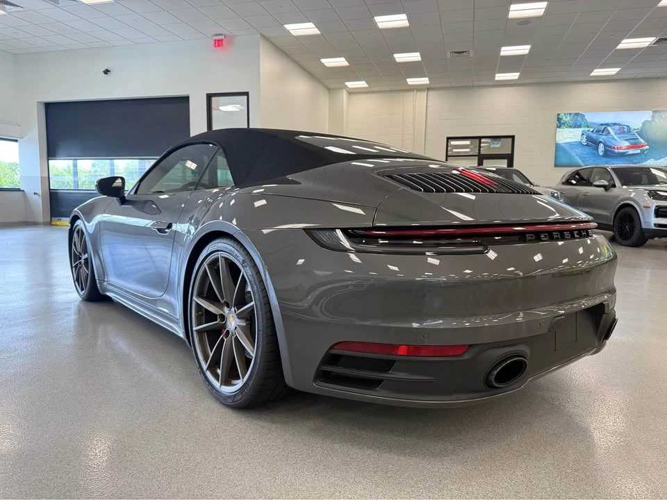 2020 Porsche 992 Carrera 4S - Image 7 of 17