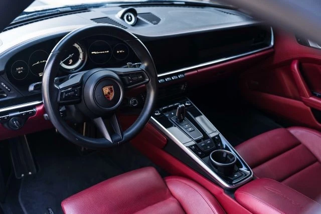 2020 Porsche 992 Carrera 4S - Image 16 of 21