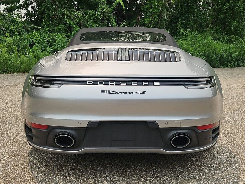 2020 Porsche 992 Carrera 4S - Image 6 of 31