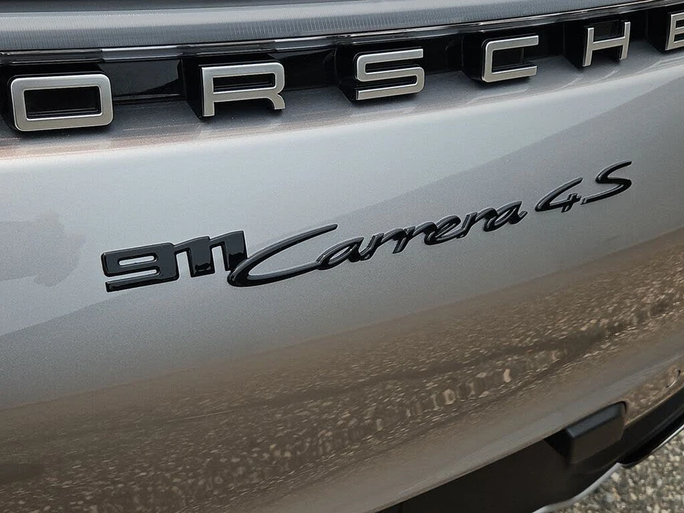 2020 Porsche 992 Carrera 4S - Image 12 of 31