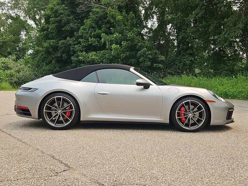 2020 Porsche 992 Carrera 4S - Image 8 of 31