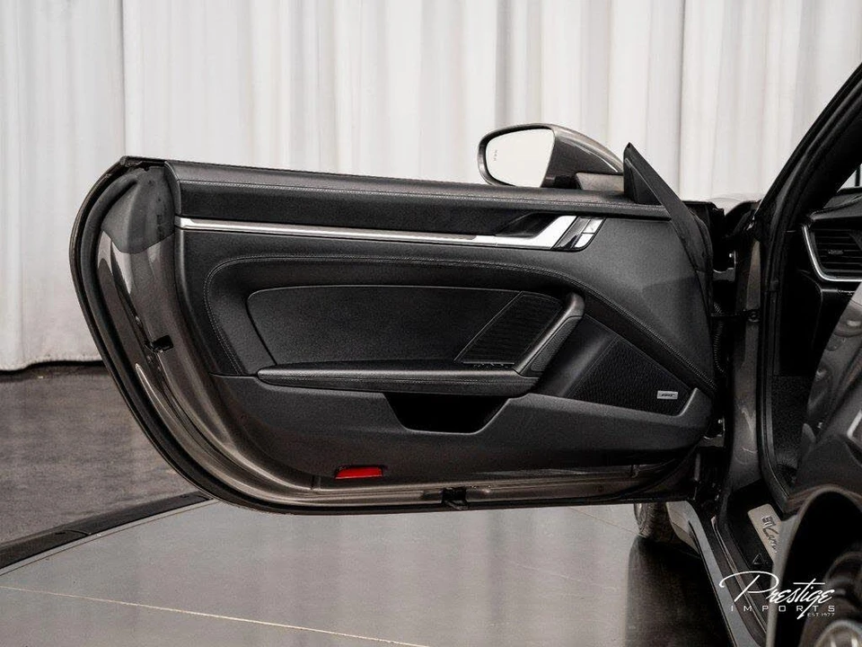 2020 Porsche 992 Carrera 4S - Image 22 of 31