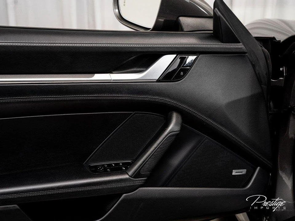 2020 Porsche 992 Carrera 4S - Image 23 of 31