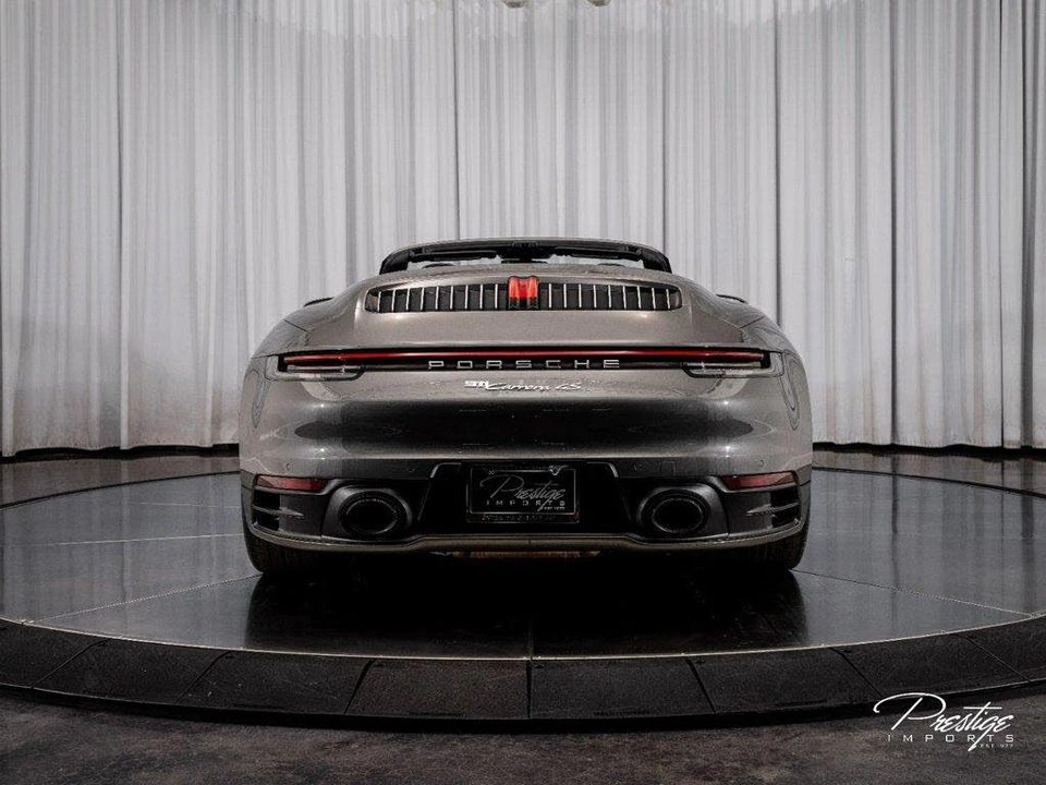2020 Porsche 992 Carrera 4S - Image 15 of 31