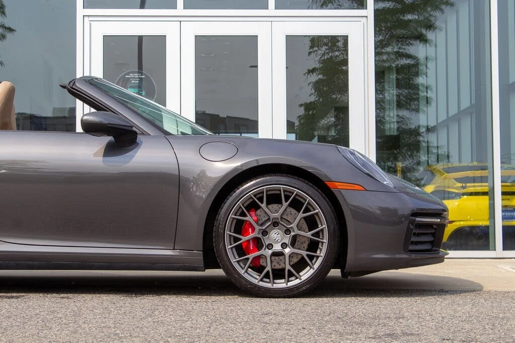 2020 Porsche 992 Carrera 4S - Image 6 of 23