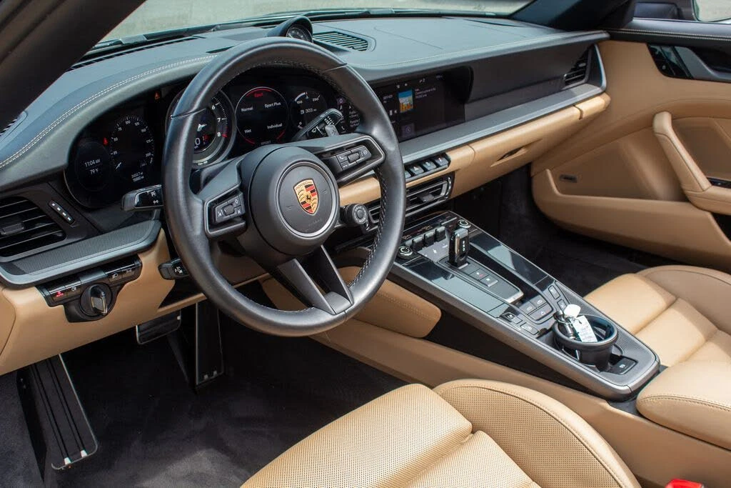 2020 Porsche 992 Carrera 4S - Image 12 of 23