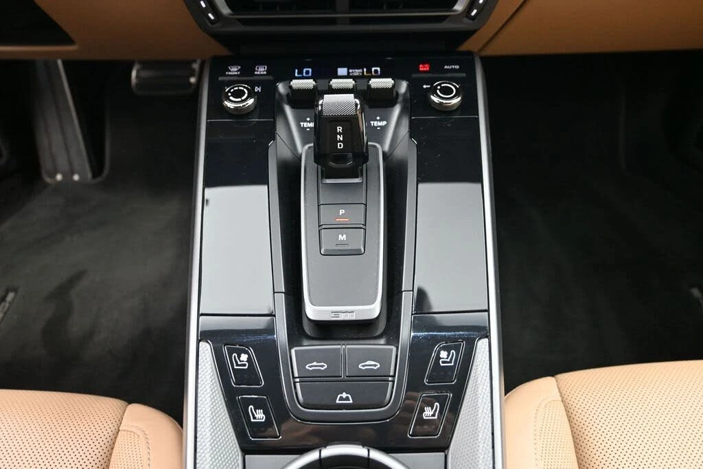 2020 Porsche 992 Carrera 4S - Image 15 of 31