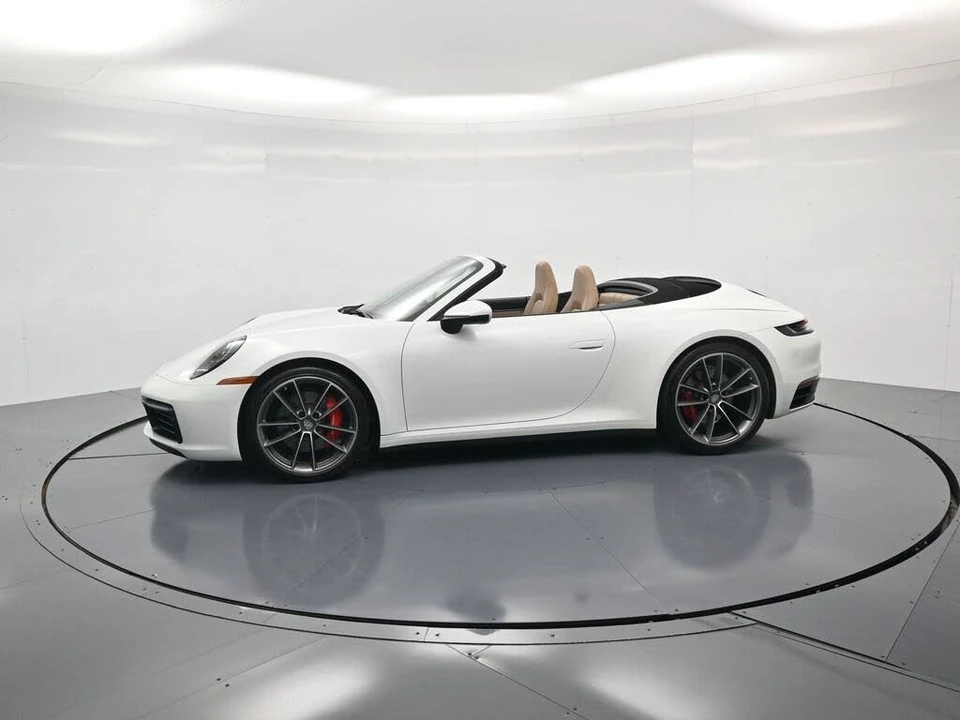 2020 Porsche 992 Carrera 4S - Image 2 of 31
