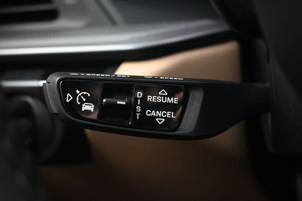 2020 Porsche 992 Carrera 4S - Image 20 of 31