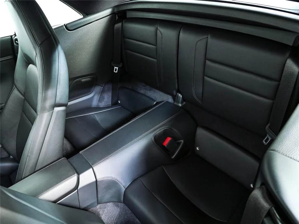 2020 Porsche 992 Carrera 4S - Image 9 of 31