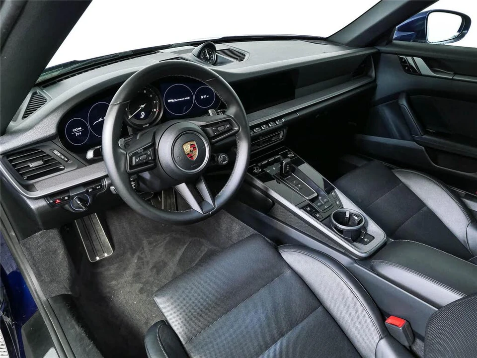 2020 Porsche 992 Carrera 4S - Image 4 of 31