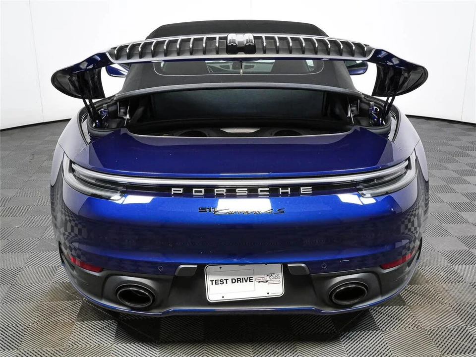 2020 Porsche 992 Carrera 4S - Image 30 of 31