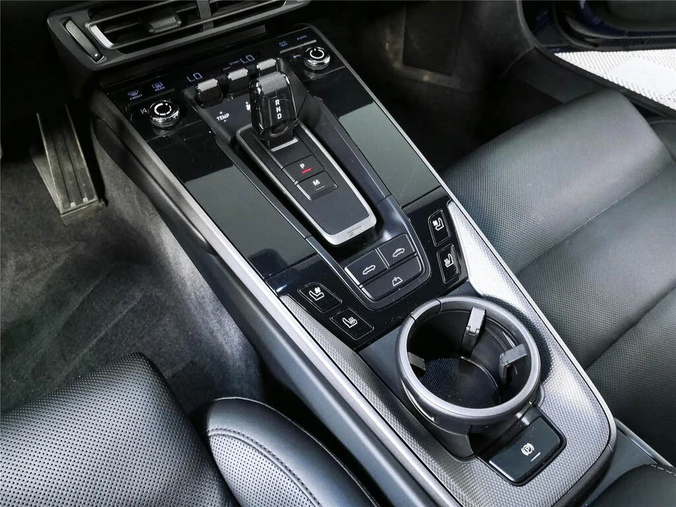 2020 Porsche 992 Carrera 4S - Image 20 of 31