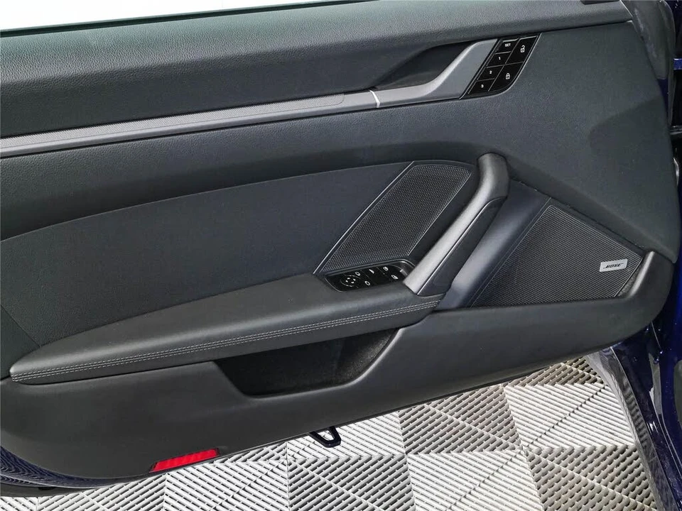 2020 Porsche 992 Carrera 4S - Image 6 of 31