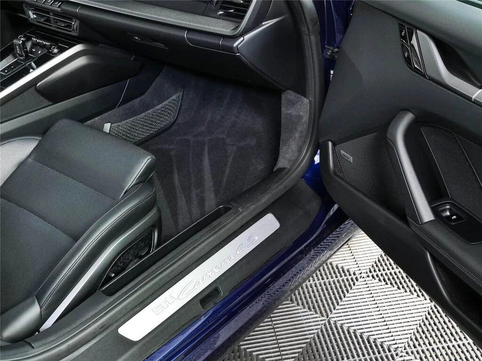 2020 Porsche 992 Carrera 4S - Image 23 of 31