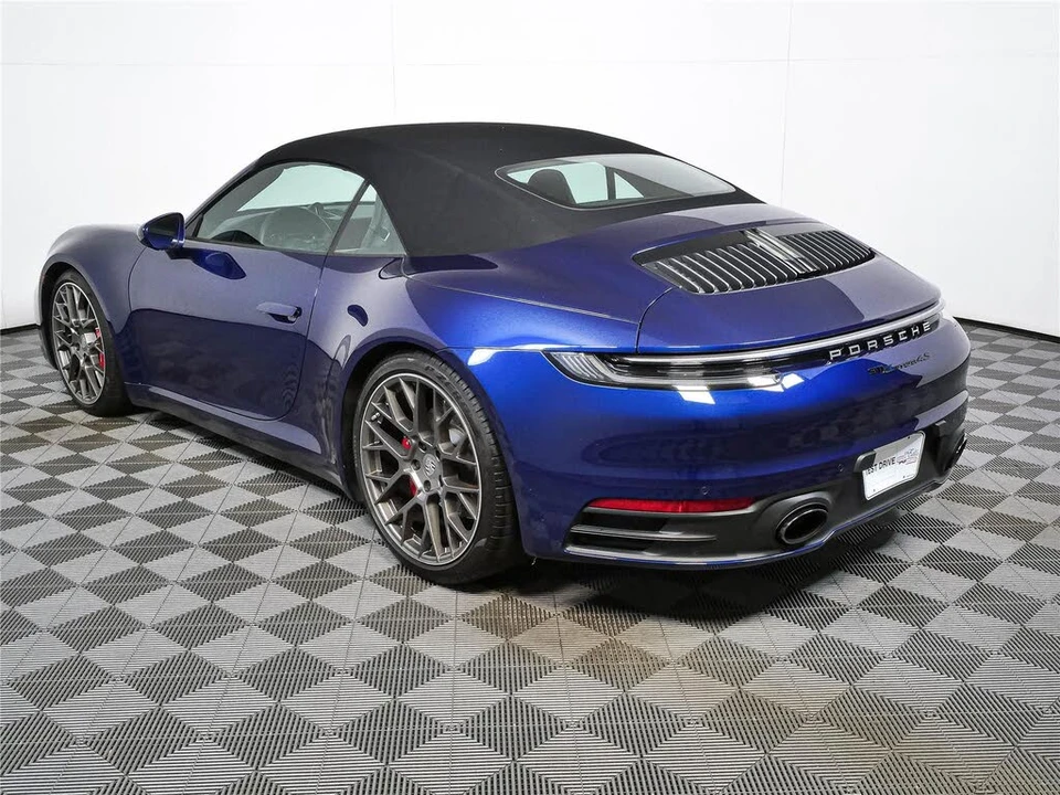 2020 Porsche 992 Carrera 4S - Image 3 of 31