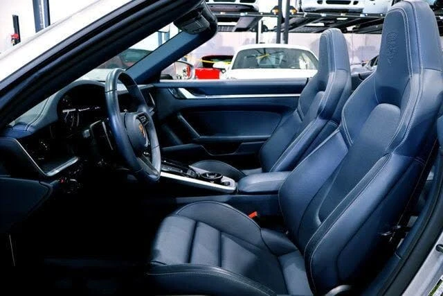 2020 Porsche 992 Carrera 4S - Image 28 of 31