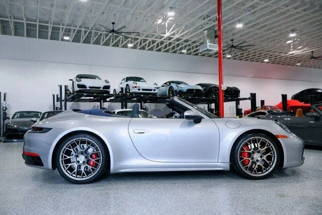 2020 Porsche 992 Carrera 4S - Image 19 of 31