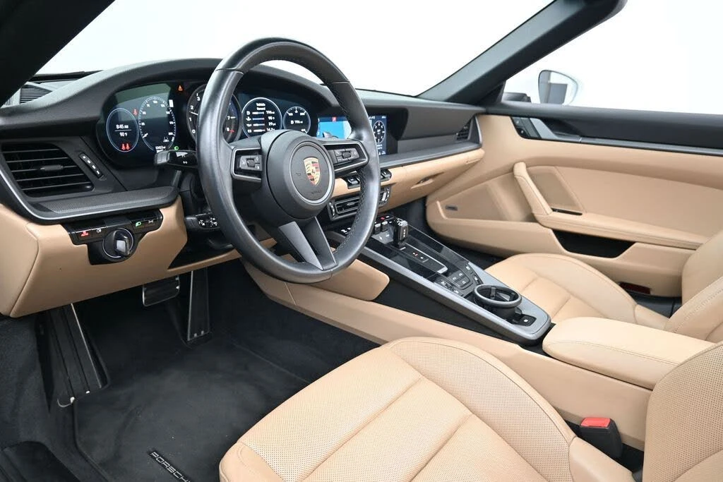 2020 Porsche 992 Carrera 4S - Image 4 of 31