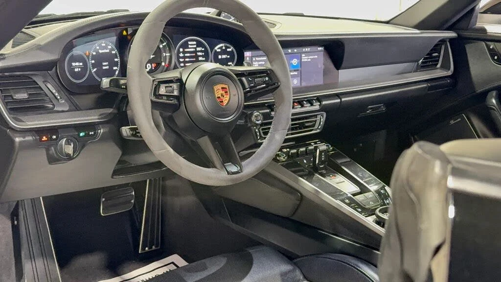 2020 Porsche 992 Carrera 4S - Image 17 of 27