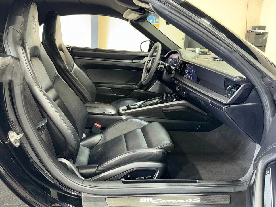 2020 Porsche 992 Carrera 4S - Image 20 of 27