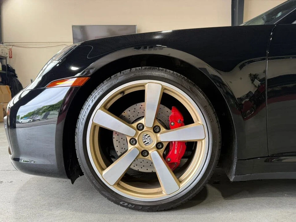 2020 Porsche 992 Carrera 4S - Image 15 of 27