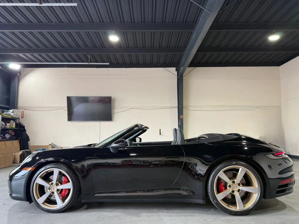 2020 Porsche 992 Carrera 4S - Image 14 of 27