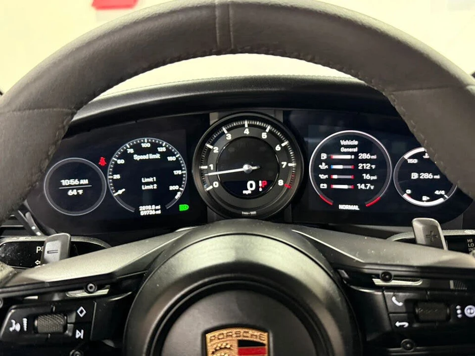2020 Porsche 992 Carrera 4S - Image 22 of 27
