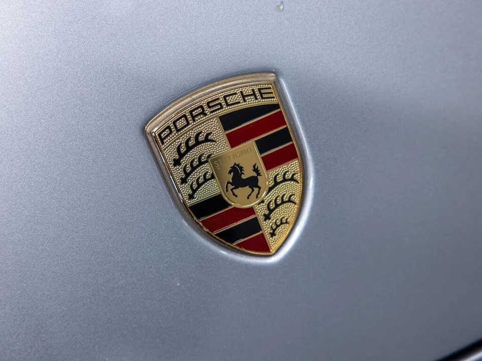2020 Porsche 992 Carrera 4S - Image 18 of 31