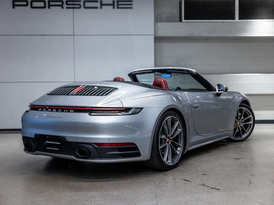 2020 Porsche 992 Carrera 4S - Image 8 of 31