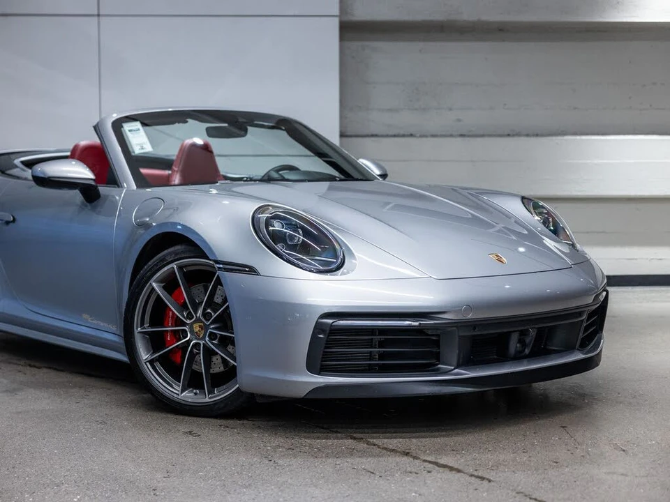 2020 Porsche 992 Carrera 4S - Image 16 of 31