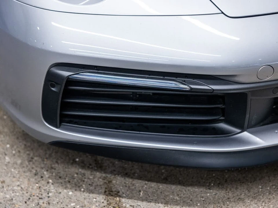 2020 Porsche 992 Carrera 4S - Image 17 of 31