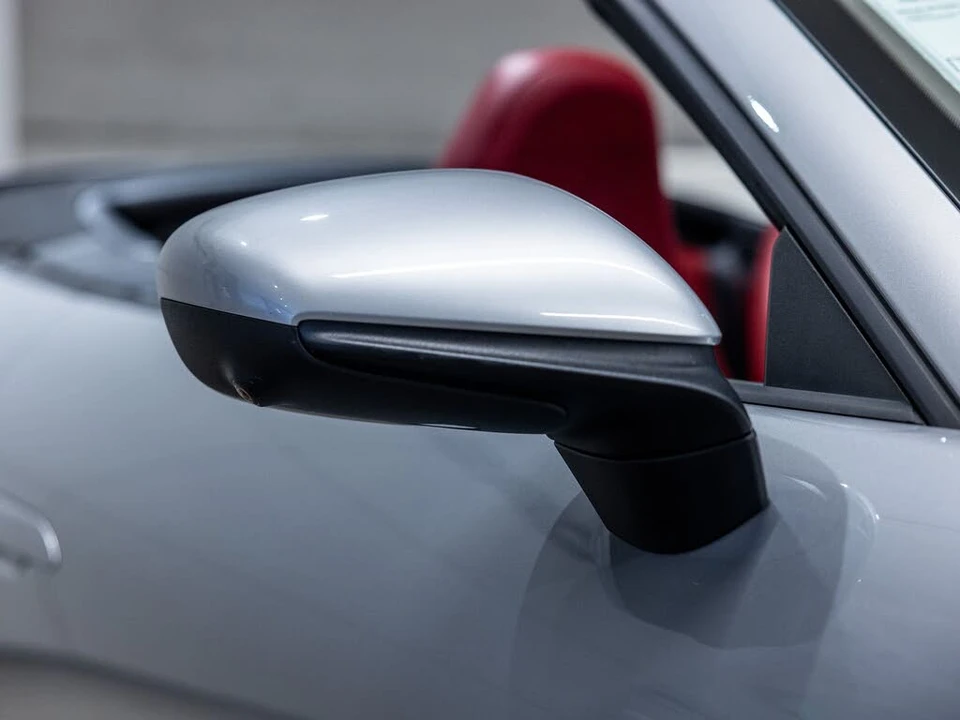 2020 Porsche 992 Carrera 4S - Image 15 of 31